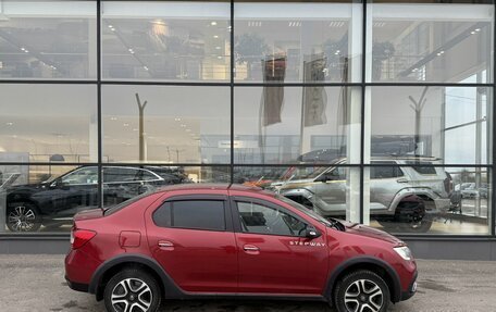 Renault Logan II, 2018 год, 1 100 000 рублей, 5 фотография