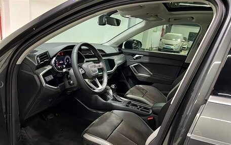 Audi Q3, 2022 год, 2 325 000 рублей, 7 фотография