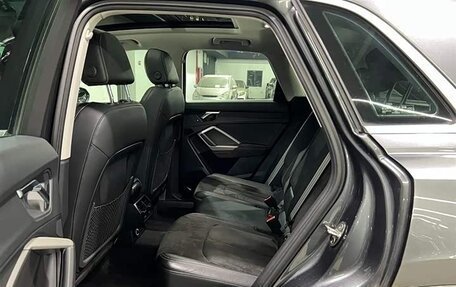 Audi Q3, 2022 год, 2 325 000 рублей, 15 фотография