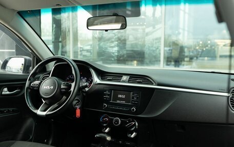 KIA Rio IV, 2021 год, 1 740 000 рублей, 10 фотография