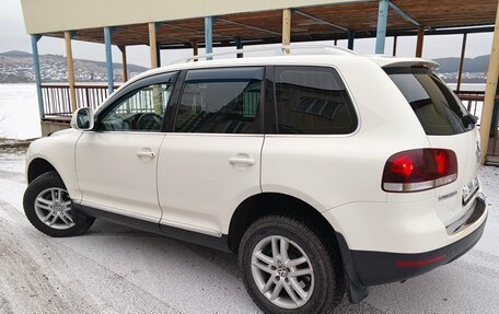 Volkswagen Touareg III, 2010 год, 1 350 000 рублей, 1 фотография
