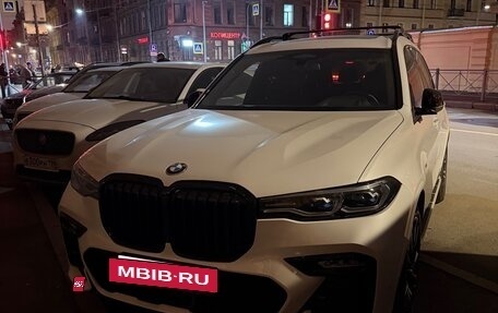 BMW X7, 2022 год, 14 200 000 рублей, 2 фотография