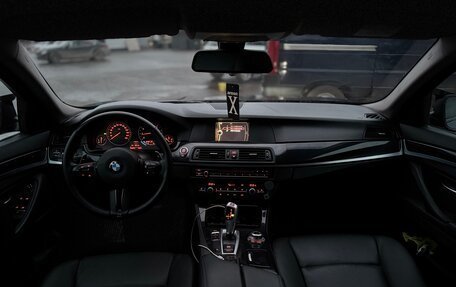 BMW 5 серия, 2013 год, 1 350 000 рублей, 6 фотография