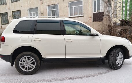 Volkswagen Touareg III, 2010 год, 1 350 000 рублей, 5 фотография