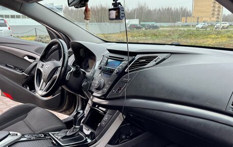 Hyundai i40 I рестайлинг, 2013 год, 1 100 000 рублей, 28 фотография