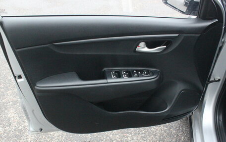 KIA Rio IV, 2021 год, 1 887 000 рублей, 8 фотография