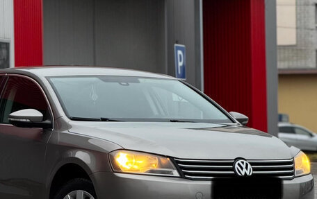 Volkswagen Passat B7, 2012 год, 660 000 рублей, 2 фотография