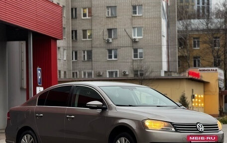 Volkswagen Passat B7, 2012 год, 660 000 рублей, 9 фотография