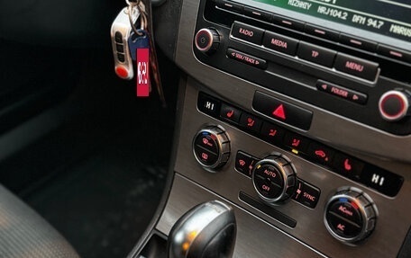 Volkswagen Passat B7, 2012 год, 660 000 рублей, 27 фотография