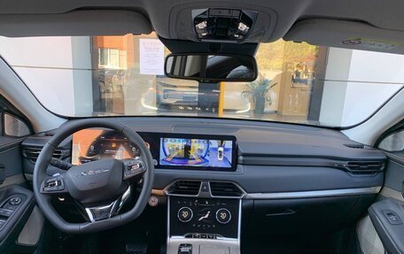 CheryExeed TXL, 2024 год, 4 200 000 рублей, 16 фотография