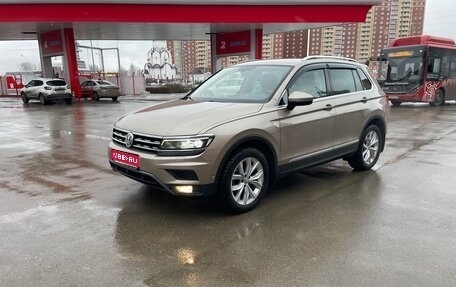 Volkswagen Tiguan II, 2018 год, 2 500 000 рублей, 1 фотография