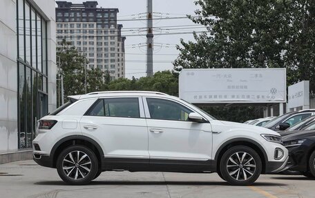 Volkswagen T-Roc I, 2025 год, 2 245 001 рублей, 6 фотография