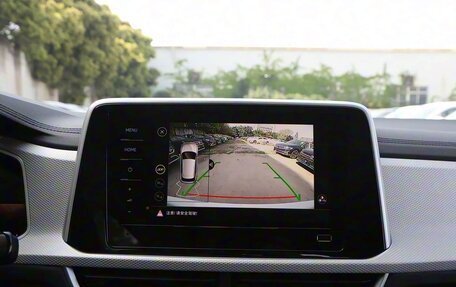 Volkswagen T-Roc I, 2025 год, 2 245 001 рублей, 12 фотография