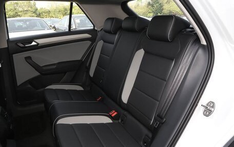 Volkswagen T-Roc I, 2025 год, 2 245 001 рублей, 9 фотография