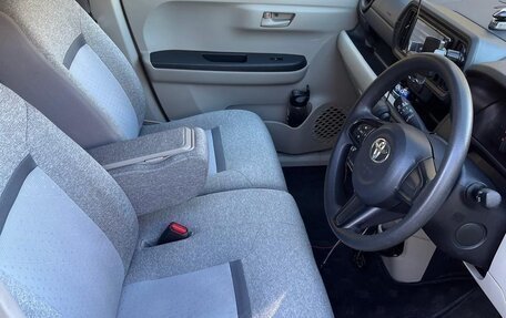 Toyota Passo III, 2019 год, 900 000 рублей, 6 фотография