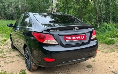 Hyundai Solaris II рестайлинг, 2013 год, 630 000 рублей, 9 фотография