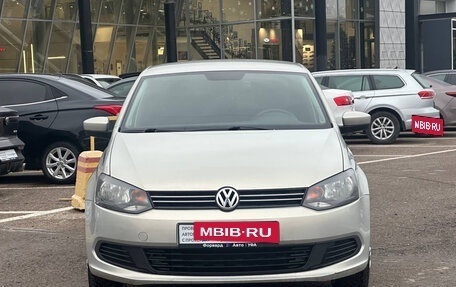 Volkswagen Polo VI (EU Market), 2013 год, 845 000 рублей, 2 фотография
