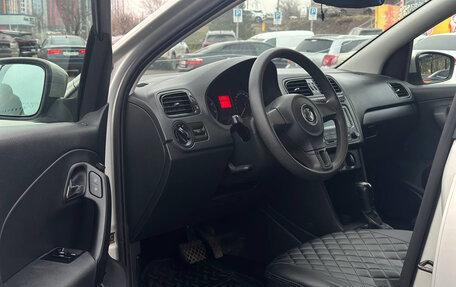 Volkswagen Polo VI (EU Market), 2013 год, 845 000 рублей, 7 фотография