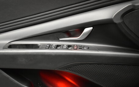 Hyundai Elantra, 2023 год, 2 230 000 рублей, 28 фотография