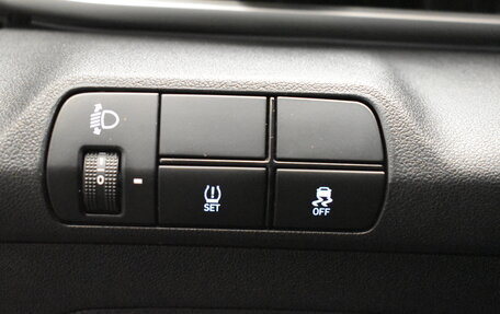 Hyundai Elantra, 2023 год, 2 230 000 рублей, 27 фотография