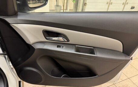 Chevrolet Cruze II, 2011 год, 760 000 рублей, 16 фотография