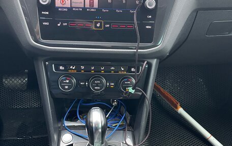 Volkswagen Tiguan II, 2018 год, 2 500 000 рублей, 8 фотография