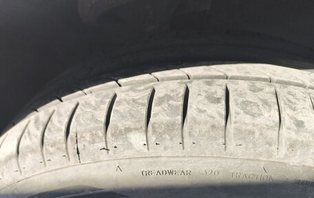 Mitsubishi Outlander III рестайлинг 3, 2010 год, 700 000 рублей, 16 фотография