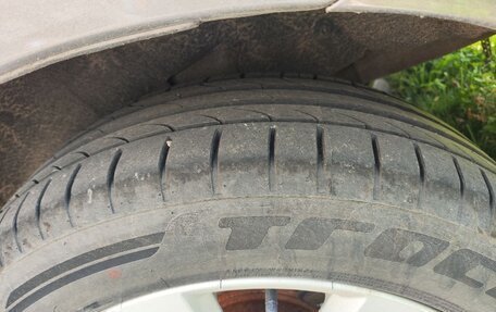 Mitsubishi Outlander III рестайлинг 3, 2010 год, 700 000 рублей, 18 фотография