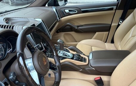 Porsche Cayenne III, 2017 год, 8 000 000 рублей, 26 фотография