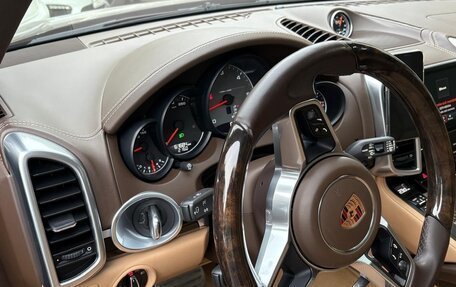 Porsche Cayenne III, 2017 год, 8 000 000 рублей, 27 фотография