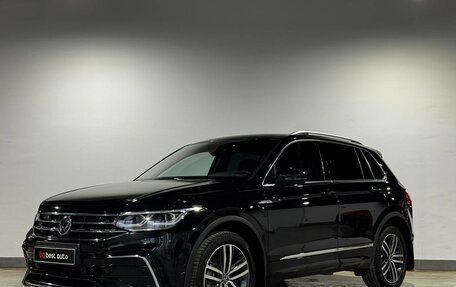 Volkswagen Tiguan II, 2021 год, 3 790 000 рублей, 2 фотография