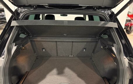 Volkswagen Tiguan II, 2021 год, 3 790 000 рублей, 22 фотография