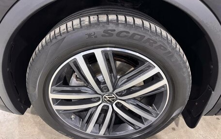 Volkswagen Tiguan II, 2021 год, 3 790 000 рублей, 27 фотография