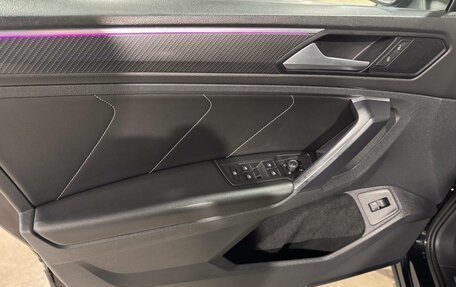 Volkswagen Tiguan II, 2021 год, 3 790 000 рублей, 31 фотография