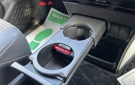 Toyota Noah III, 2020 год, 1 930 000 рублей, 22 фотография