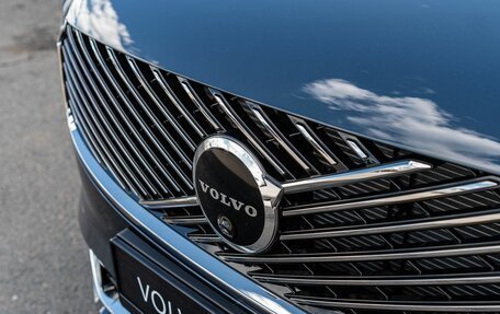 Volvo XC90 II рестайлинг, 2025 год, 14 000 000 рублей, 10 фотография