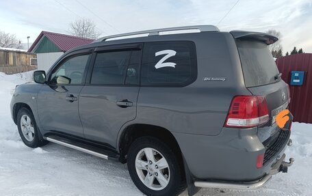 Toyota Land Cruiser 200, 2011 год, 3 450 000 рублей, 6 фотография