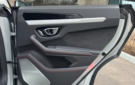 Lamborghini Urus I, 2019 год, 19 500 000 рублей, 33 фотография