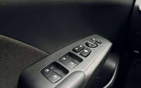 Hyundai Solaris II рестайлинг, 2019 год, 1 315 000 рублей, 16 фотография