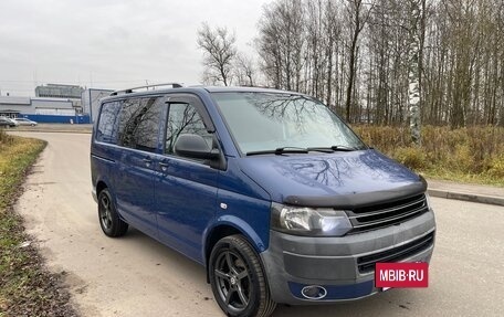 Volkswagen Transporter T5 рестайлинг, 2013 год, 1 350 000 рублей, 2 фотография