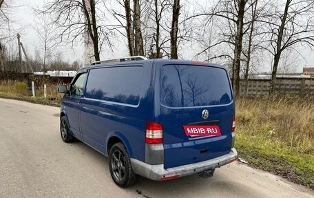 Volkswagen Transporter T5 рестайлинг, 2013 год, 1 350 000 рублей, 4 фотография