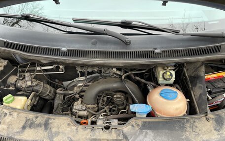 Volkswagen Transporter T5 рестайлинг, 2013 год, 1 350 000 рублей, 14 фотография