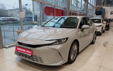 Toyota Camry, 2025 год, 4 600 000 рублей, 2 фотография