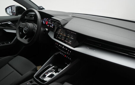 Audi A3, 2025 год, 4 700 000 рублей, 6 фотография