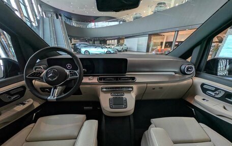 Mercedes-Benz V-Класс, 2024 год, 18 470 000 рублей, 12 фотография