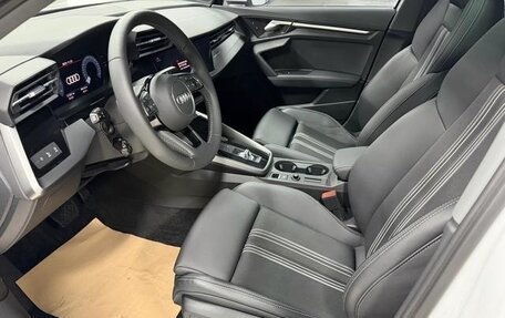 Audi A3, 2022 год, 2 243 000 рублей, 10 фотография