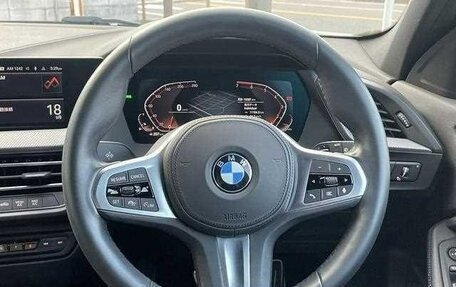 BMW 1 серия, 2020 год, 1 290 002 рублей, 3 фотография