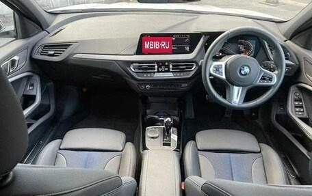 BMW 1 серия, 2020 год, 1 290 002 рублей, 2 фотография