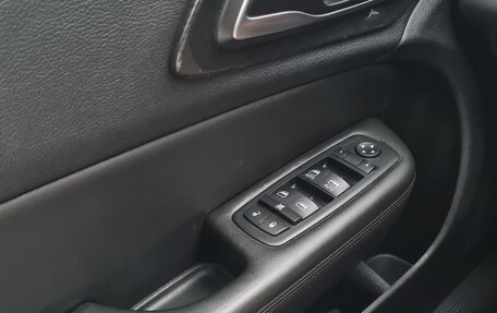 Chrysler 200 II, 2015 год, 1 400 000 рублей, 10 фотография