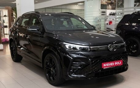 Volkswagen Tiguan, 2025 год, 5 950 000 рублей, 2 фотография